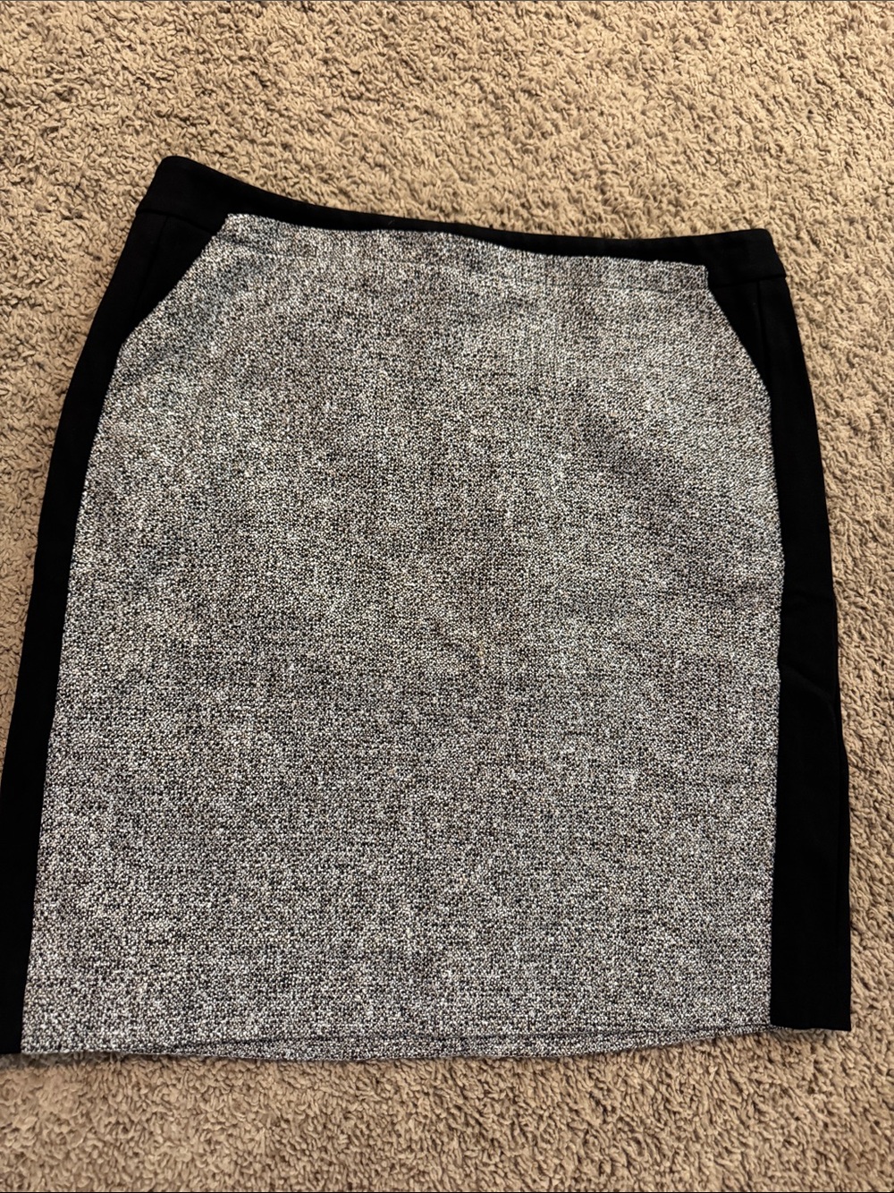 White House Black Market Black and Gray Tweed Pencil Skirt